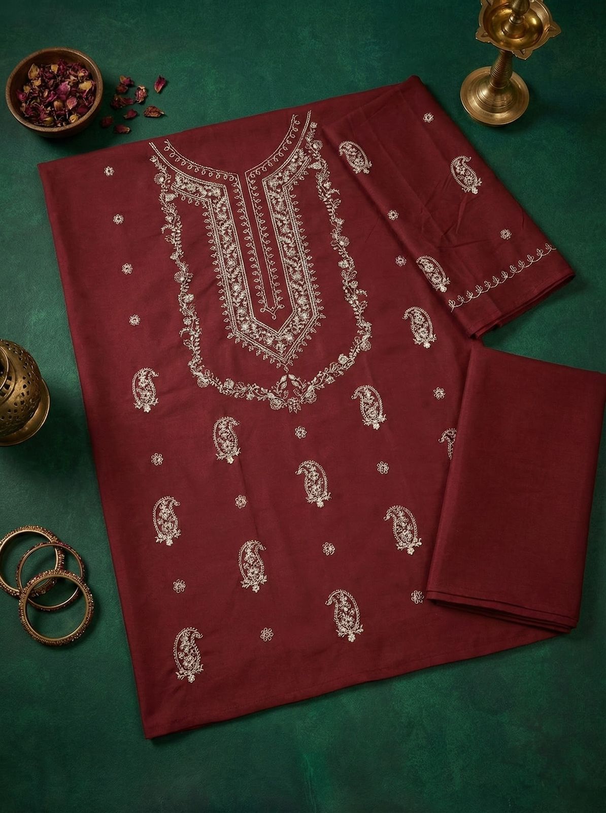 Umzay Unstitched