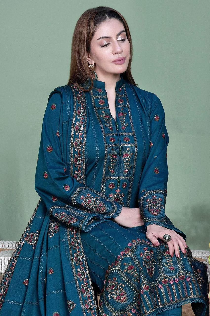 NOOR-E-FAJAR 3pc Casual Winter Collection